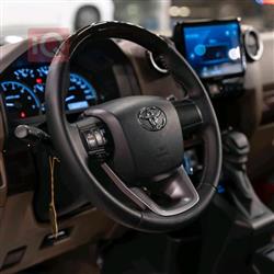 تويوتا لاند كروزر 76